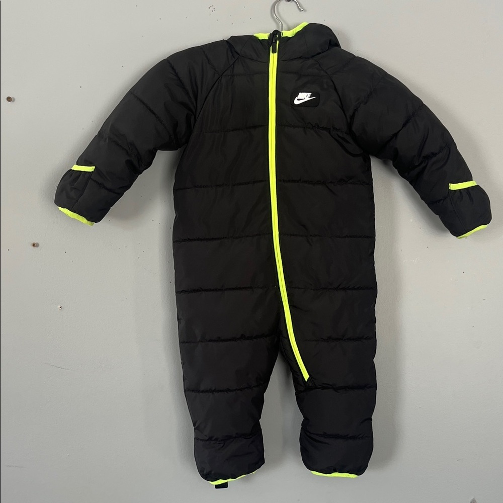 Nike Black One-Piece Puffer Snowsuit Footie with Green Trim 18 Months